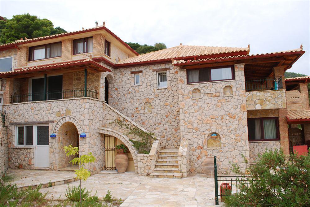 Villas Cavo Marathia Marathiás Екстериор снимка